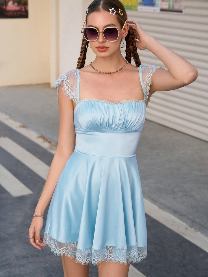 Lace Square Neck Graduation Dress